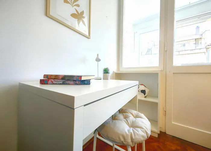 With Balcony In 아파트 스플리트