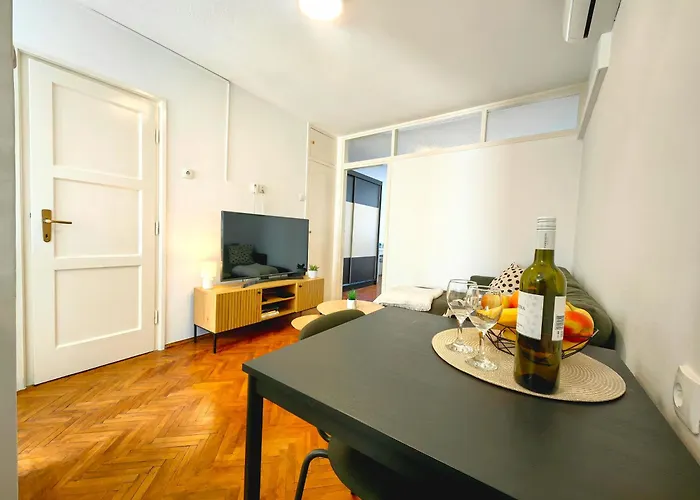 With Balcony In 아파트